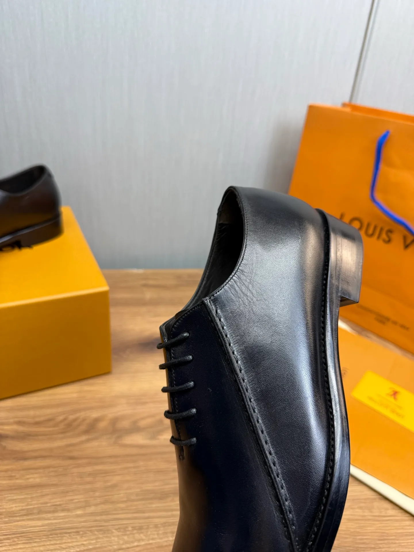 Men's shoes💰760💰 LV. Men's business casual leather shoes, 1:1 shipment ⬆️Luxurious and noble👞All imported original brand leather, just to create a more comfortable wearing experience, upper: original cowhide ➕Imported full cow lining, original leather outsole ✔️36-45 (38.45 non-refundable)